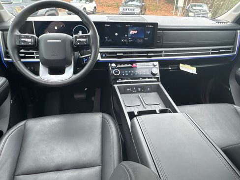 Certified 2025 Hyundai Santa Fe Limited image 23
