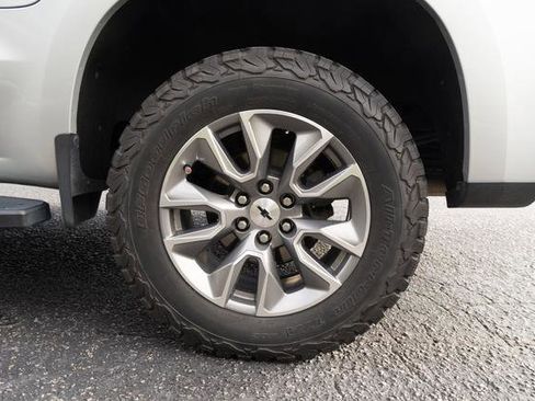 Used 2020 Chevrolet Silverado 1500 RST w/ All-Star Edition image 37