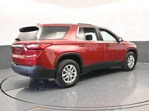 Used 2018 Chevrolet Traverse LT image 6