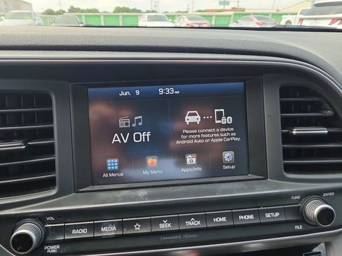 Used 2020 Hyundai Elantra SEL w/ Cargo Package (C1) FWD image 17