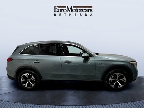 Used 2025 Mercedes-Benz GLC 350e 4MATIC w/ Driver Assistance Package image 6