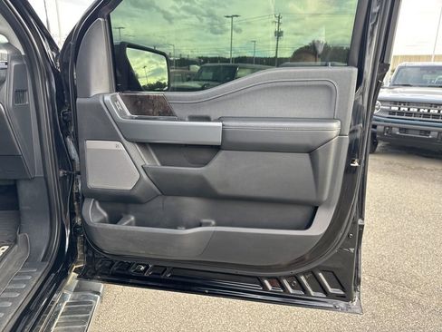 Certified 2022 Ford F150 Lariat image 21