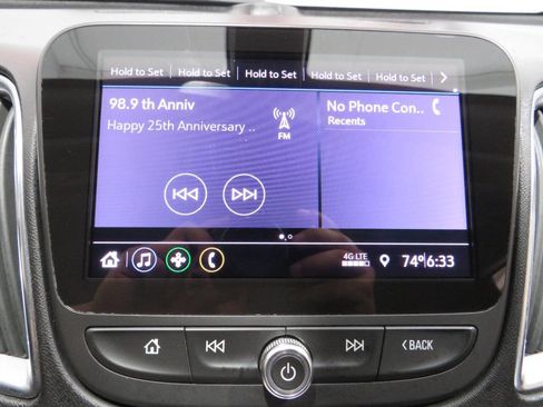 Used 2020 Chevrolet Malibu LT image 17