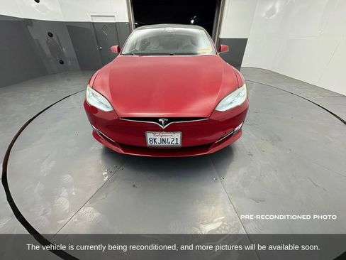 Used 2018 Tesla Model S 100D image 9