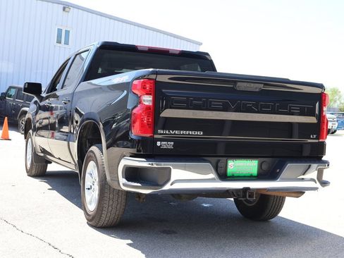 Used 2025 Chevrolet Silverado 1500 LT AWD/4WD image 3