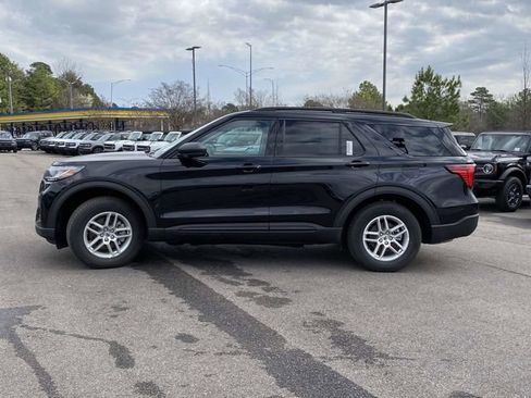 New 2026 Ford Explorer Active w/ Active Comfort Package image 6