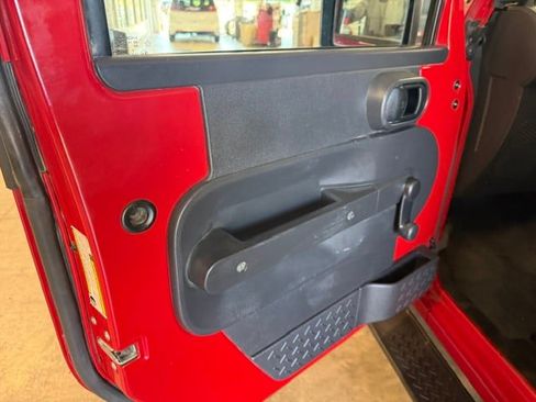 Used 2008 Jeep Wrangler X AWD/4WD image 38