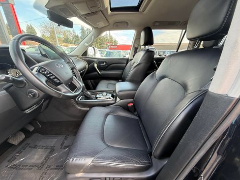 Used 2024 INFINITI QX80 Luxe AWD/4WD image 5
