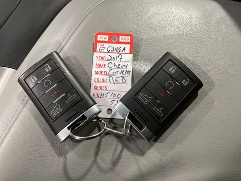 Used 2017 Chevrolet Corvette Stingray Convertible image 23