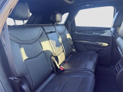 Used 2020 Cadillac XT5 Premium Luxury image 18