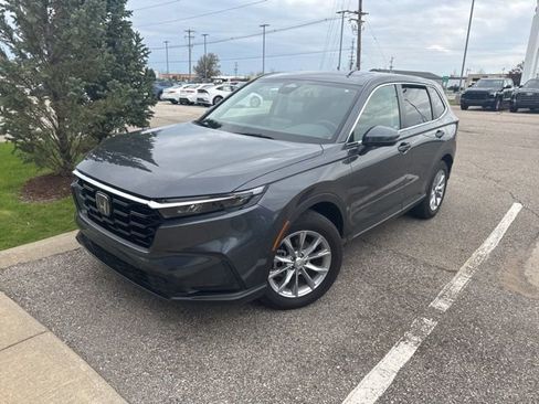 Used 2025 Honda CR-V EX image 4