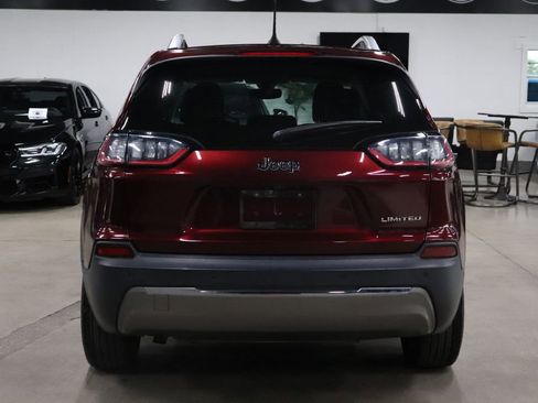 Used 2019 Jeep Cherokee Limited image 4