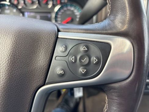 Used 2017 GMC Sierra 1500 SLT w/ SLT Premium Package image 16