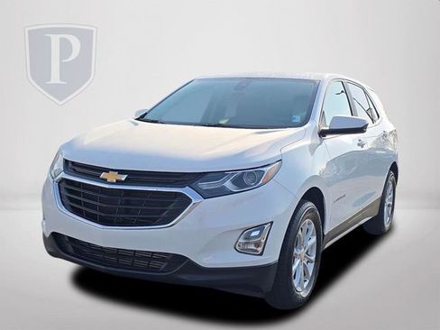 Used 2021 Chevrolet Equinox LT w/ LPO, Cargo Package image 11