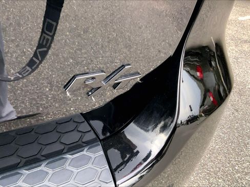 Used 2022 Dodge Durango R/T w/ Tow 'N Go Package AWD/4WD image 9