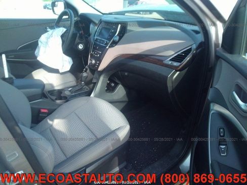 Used 2018 Hyundai Santa Fe Sport image 6