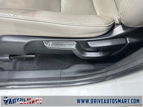 Used 2018 Honda HR-V EX-L image 14