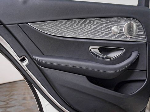 Certified 2021 Mercedes-Benz E 350 Sedan image 24