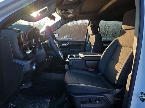 New 2026 GMC Sierra 1500 Elevation image 11