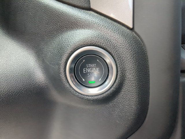 Used 2025 Chevrolet Silverado 1500 Custom RWD image 32