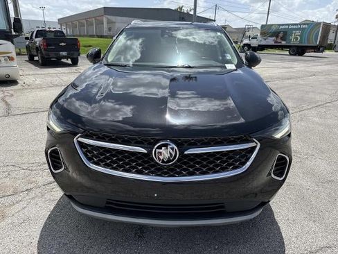Used 2021 Buick Envision Avenir w/ Technology Package II FWD image 2