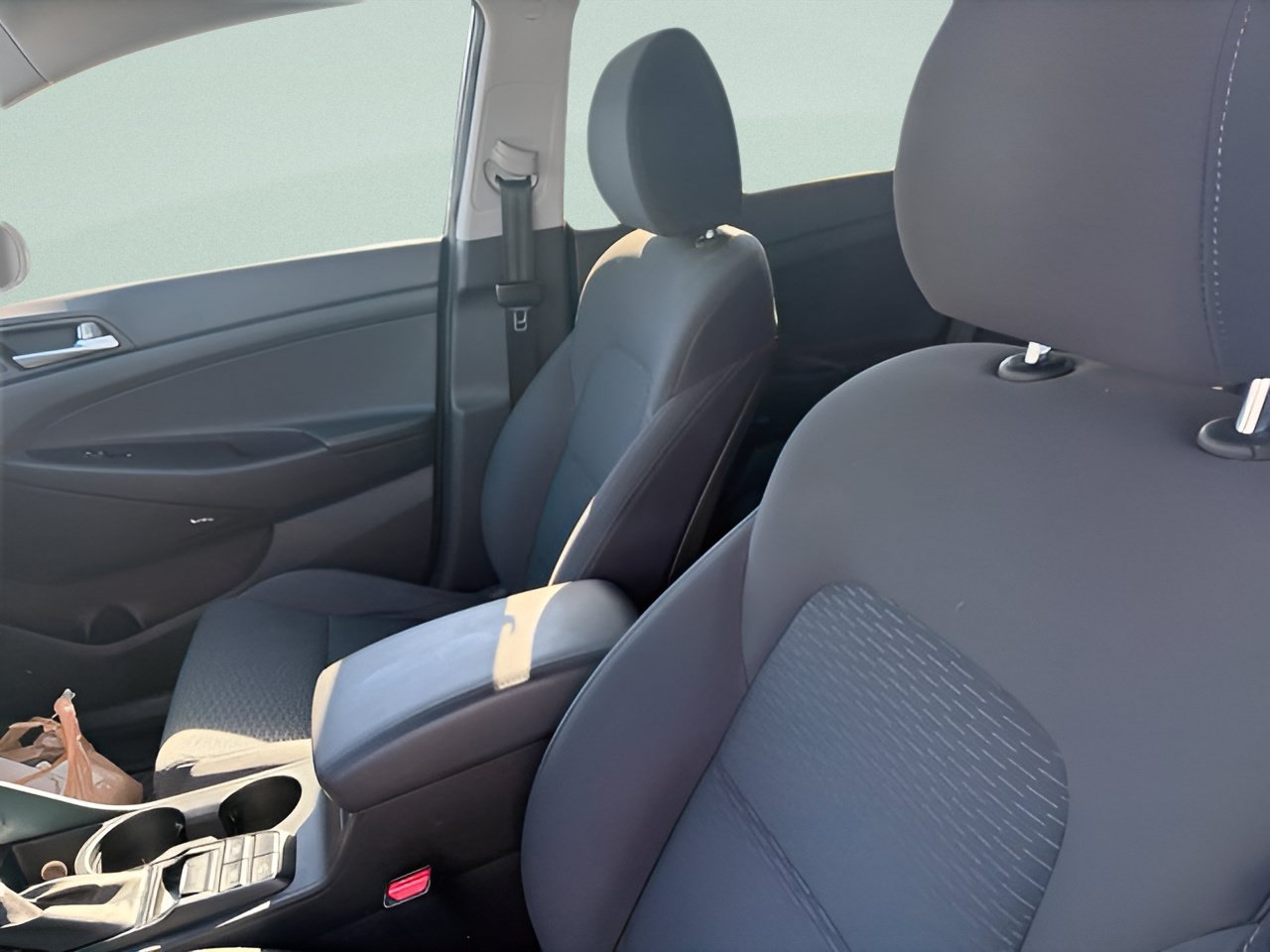 Used 2019 Hyundai Tucson Sport w/ Cargo Package AWD/4WD image 20
