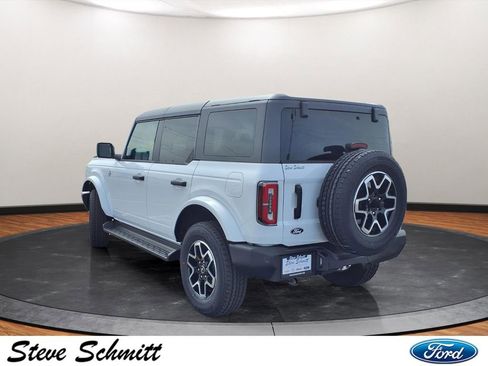 New 2026 Ford Bronco Outer Banks AWD/4WD image 3