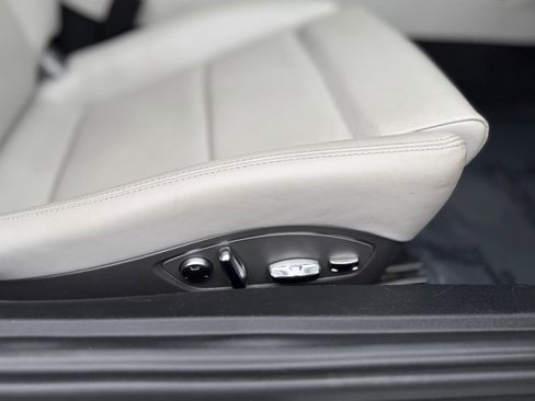 Used 2018 Porsche 718 Cayman image 33