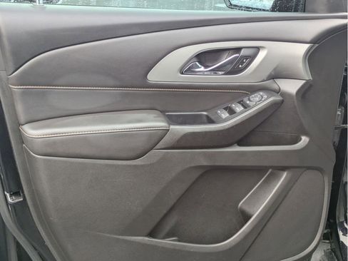 Certified 2020 Chevrolet Traverse LT w/ LPO, Cargo Package image 11