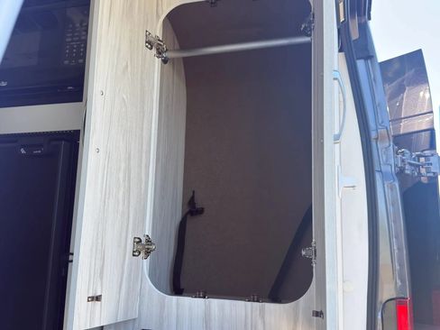 Used 2023 RAM ProMaster 1500 w/ Premium Convenience Group (B) FWD image 44