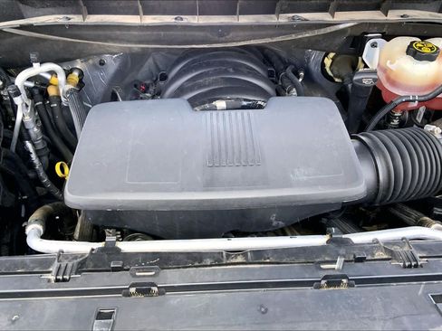 Used 2021 GMC Yukon XL Denali AWD/4WD image 32