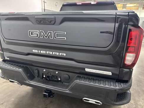 Used 2023 GMC Sierra 1500 Elevation AWD/4WD image 4