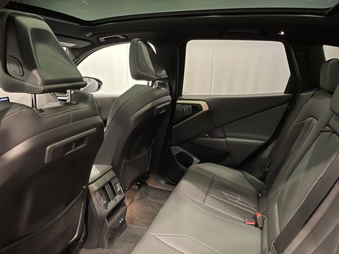 Used 2025 BMW X3 xDrive30i w/ Convenience Package image 24