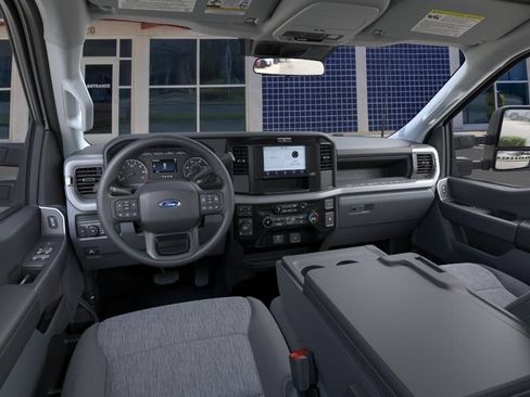 New 2026 Ford F250 XL w/ STX Appearance Package AWD/4WD image 32