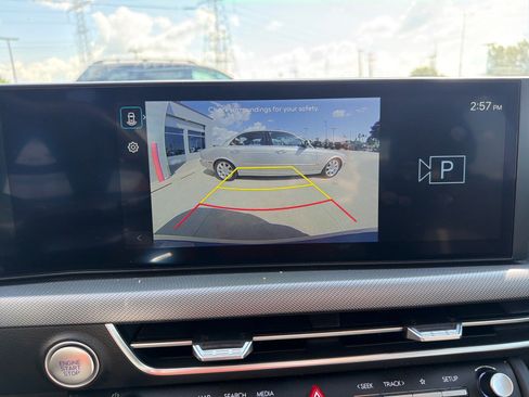 Used 2025 Hyundai Sonata SEL FWD image 17