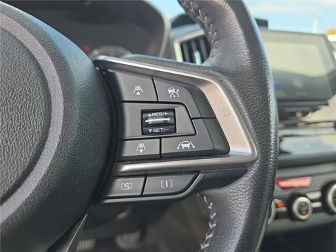 Used 2021 Subaru Impreza 2.0i Limited image 22