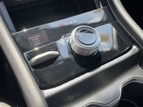 New 2025 Jeep Grand Cherokee L Limited image 21