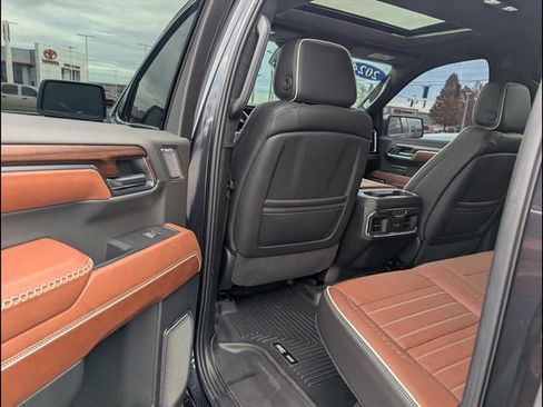 Used 2024 GMC Sierra 1500 Denali Ultimate image 16