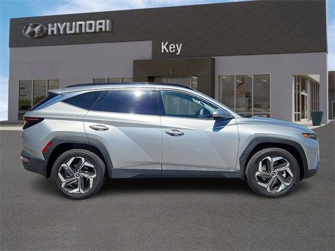 Certified 2022 Hyundai Tucson Limited w/ Winter Package image 2