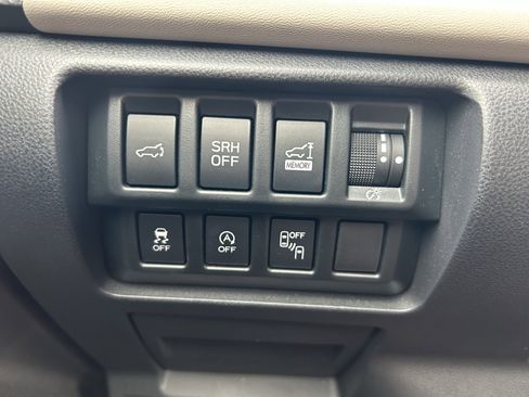 Used 2022 Subaru Forester Limited image 21