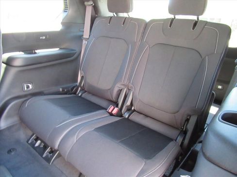 New 2026 Jeep Grand Cherokee L Laredo AWD/4WD image 34