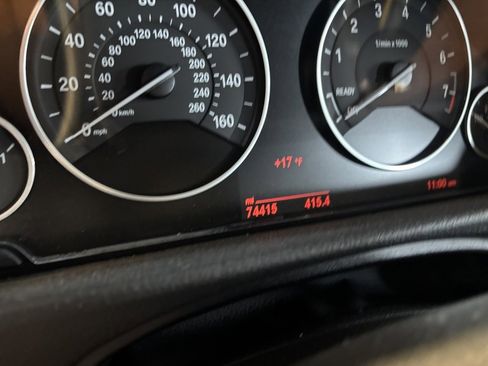 Used 2017 BMW 330i xDrive Wagon image 5