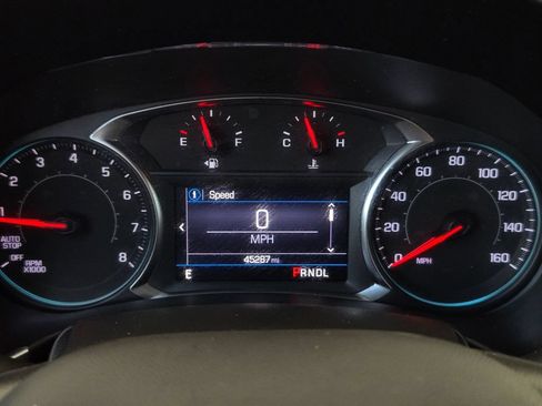 Used 2023 Chevrolet Equinox LT FWD image 23