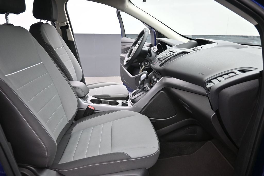 Used 2015 Ford Escape SE FWD image 16