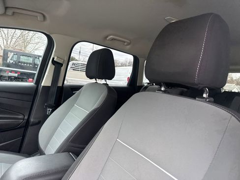 Used 2014 Ford Escape SE image 21