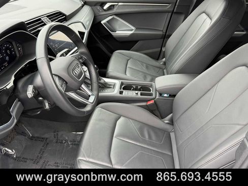 Used 2024 Audi Q3 2.0T Premium image 10