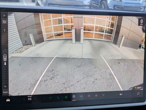 Used 2022 Tesla Model X image 20