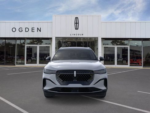 New 2026 Lincoln Nautilus Reserve w/ Jet Appearance Package image 6