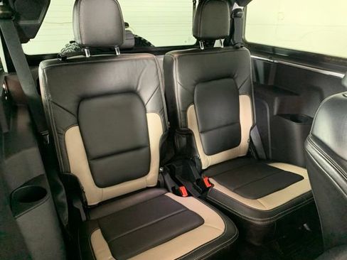 Used 2023 Ford Bronco 2-Door AWD/4WD image 24