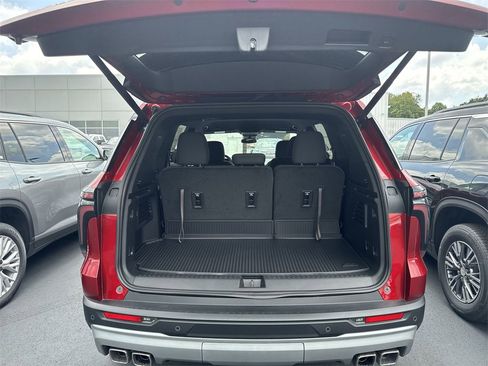 New 2025 Chevrolet Traverse LT w/ Enhanced Driving Package image 30